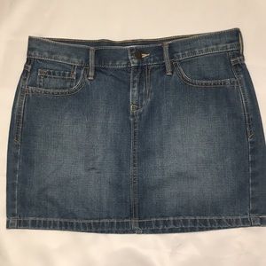 Old navy women’s denim skirt